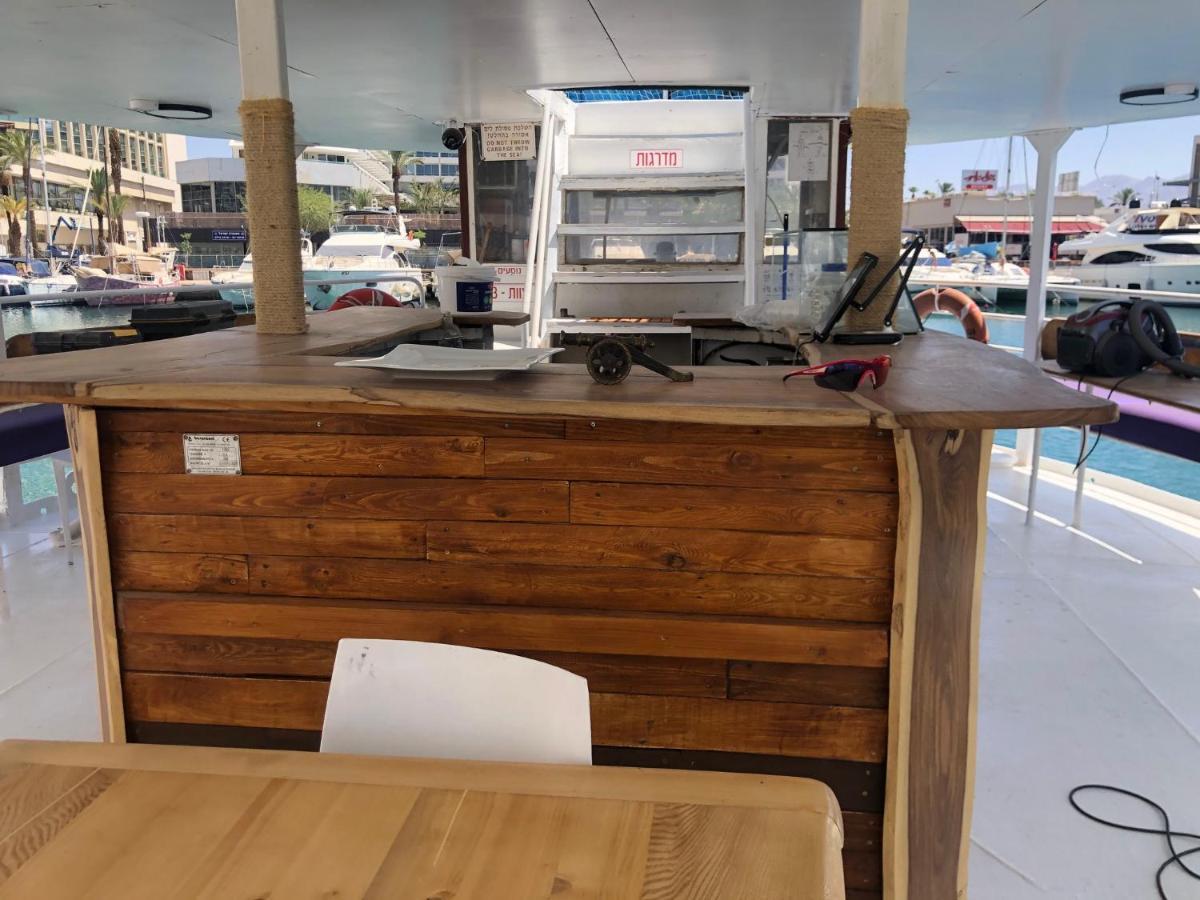 Botel הספינה של אריק *